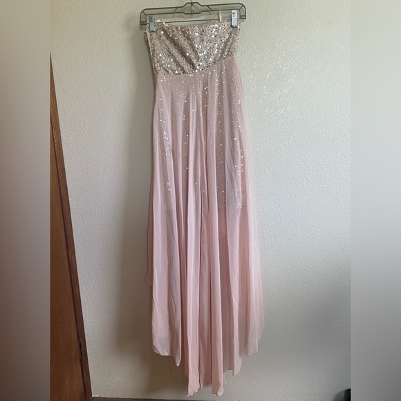 City Triangles| High-low Prom Dress - Picture 2 of 6